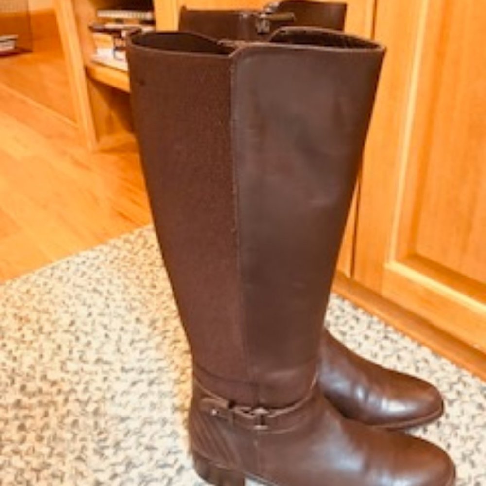Brown leather below knee boot